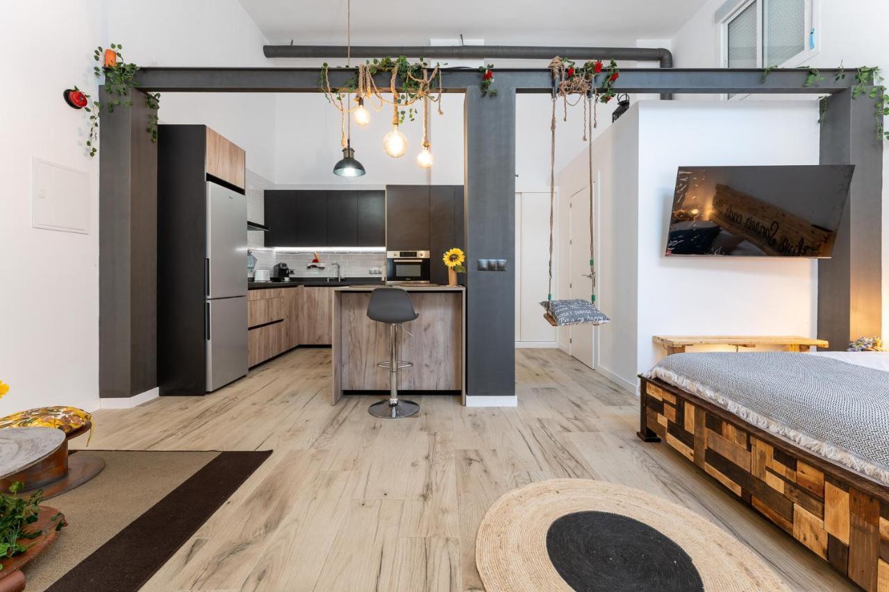 Malagasuite Huelin Urban Estudio ภายนอก รูปภาพ